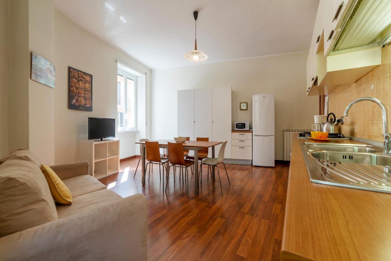 Piazza Re Di Roma Apartment Екстериор снимка